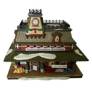 Dept. 56 - Susquehanna Station New England Village Series Christmas Collector